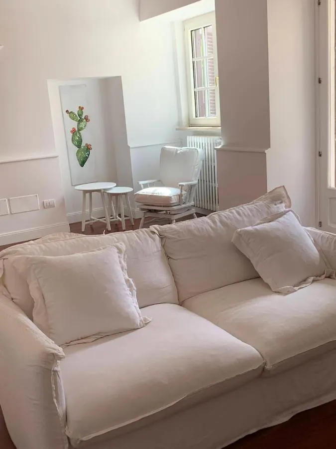 Incantevole Villa Con Piscina 巴里